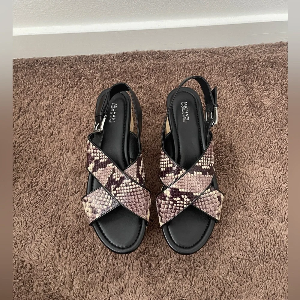 NWT Michael Kors Jodi Snake Wedges Platform Espadrilles Sandals Shoes Size 9 M